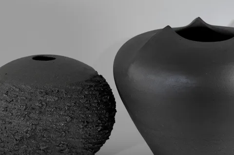 Textured and 3 Peaks Spherical Vases