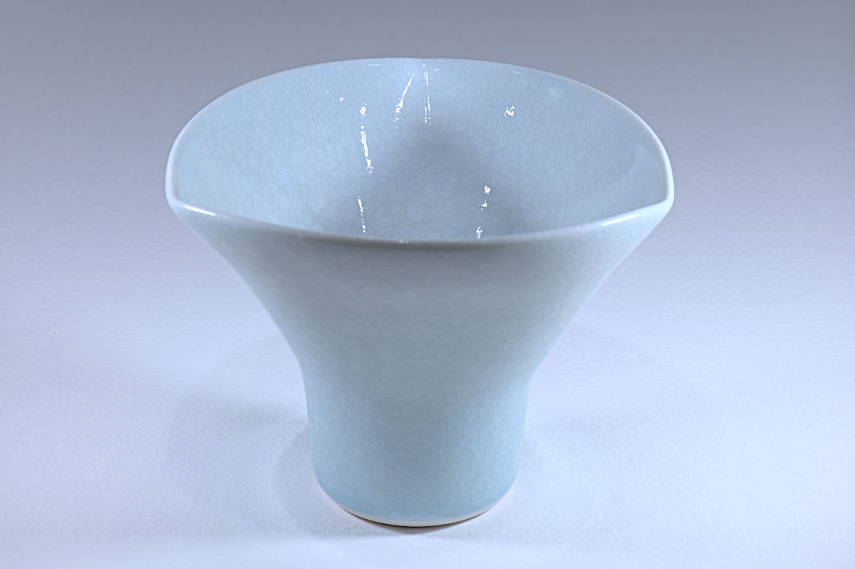 Trefoil Vase 3