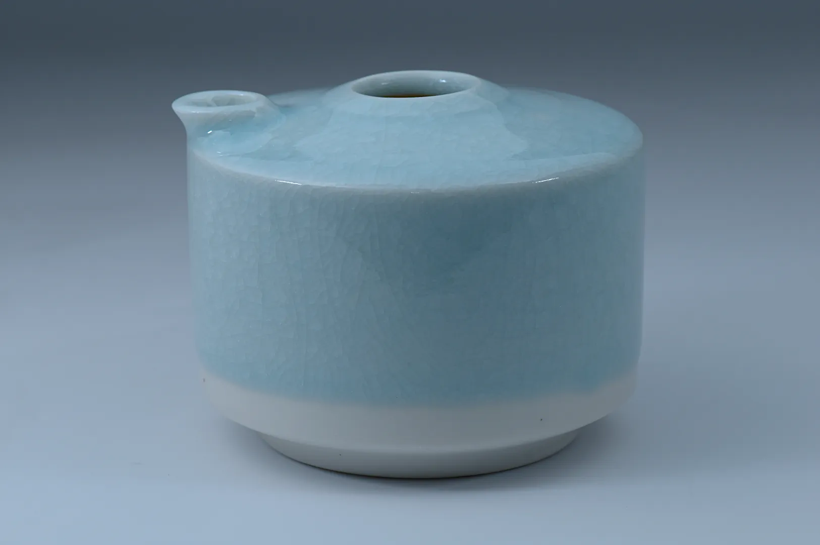 Flask Ice Blue Crackle Glaze