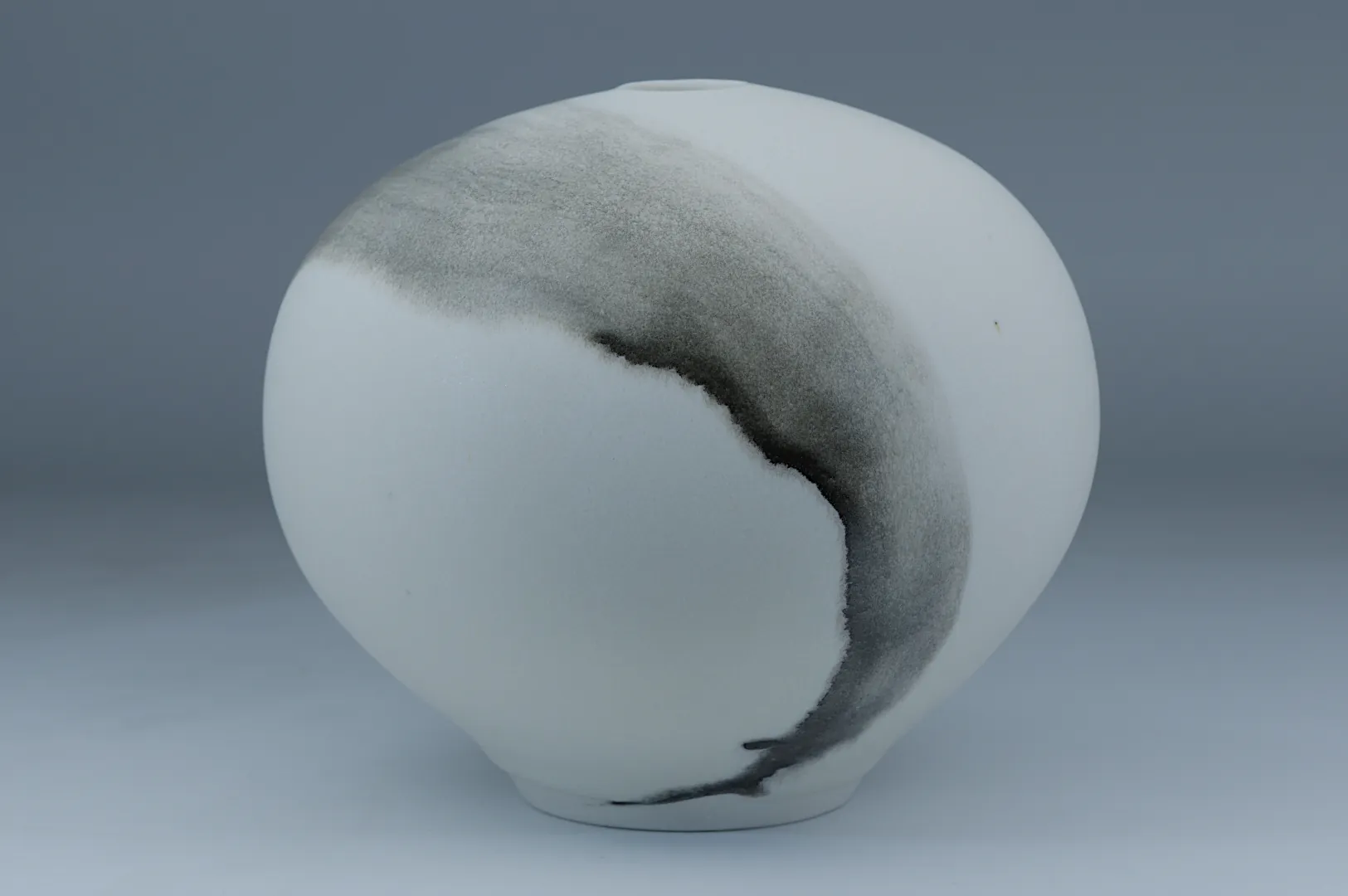 Spherical Vase Brushwork