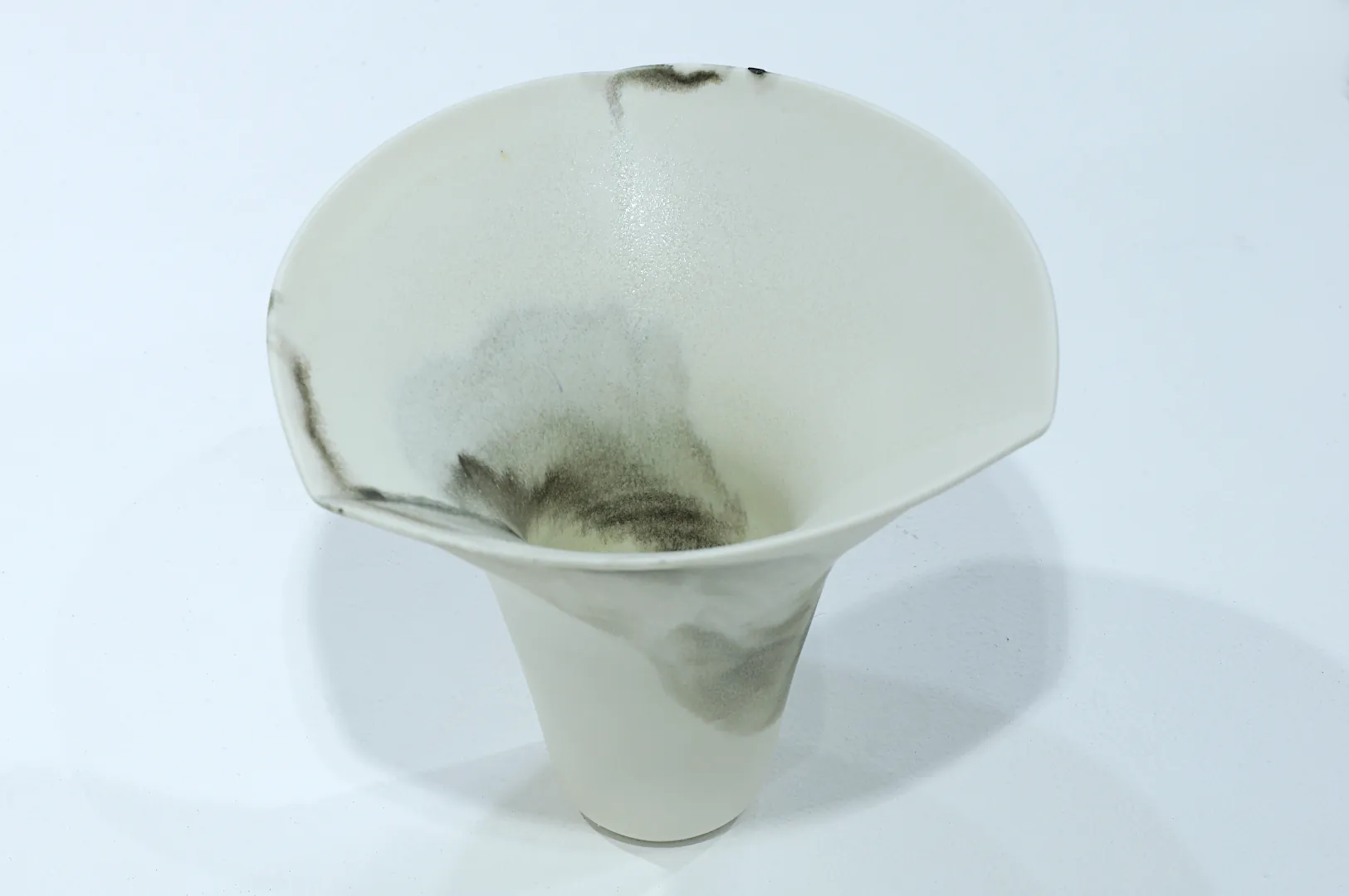Trefoil Vase 3