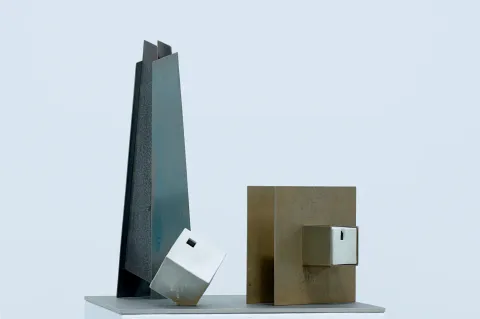 Steel and Ceramic Qubits