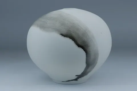Spherical Vase Brushwork