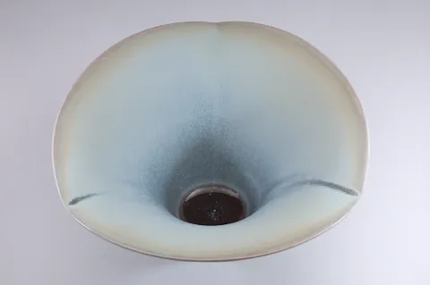 Trefoil Vase 1