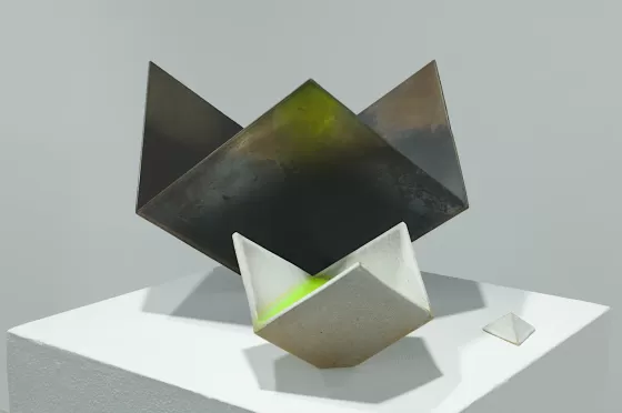 Steel and Ceramic Qubits